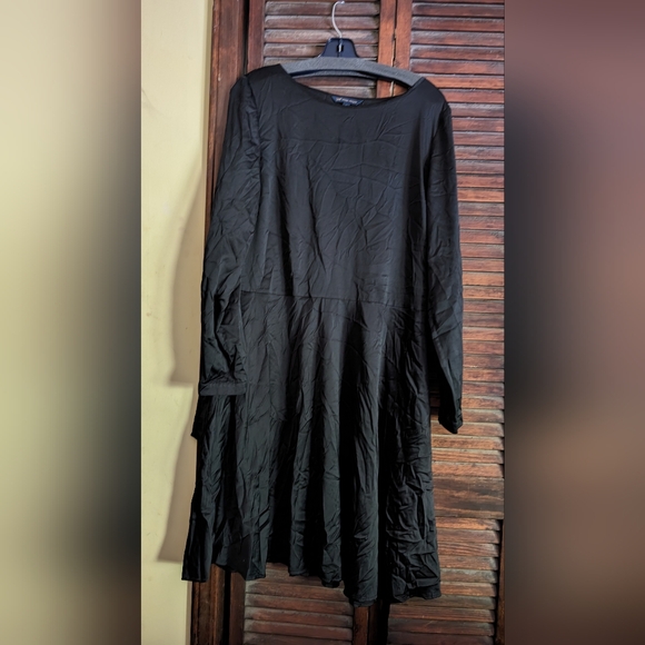 Black Brooks Brothers dress - Picture 1 of 2